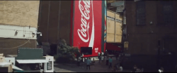 Agencia de publicidad telling | Coca-Cola y la vending machine más grande Agencia de publicidad telling | Coca-Cola y la vending machine más grande