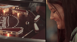 Una máquina de Pinball que sólo funciona con sonrisas 1 pinball de sonrisas