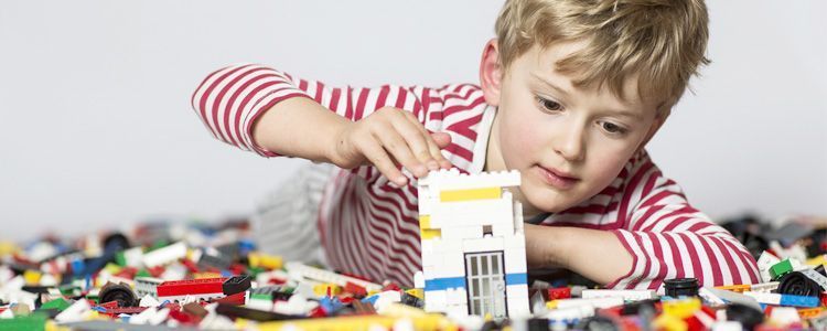 La estrategia publicitaria de Lego: Los maestros del Social Media y el Marketing 10 Estrategia Publicitaria Lego