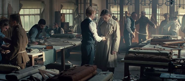 El cautivador anuncio de Burberry: 'The Tale of Thomas Burberry' 6 Anuncio de Burberry