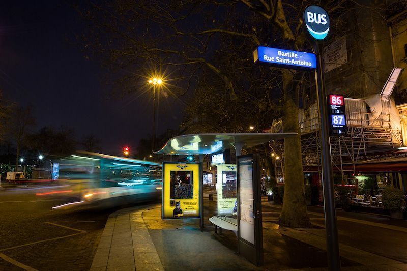 The original Bus Shelters to promote the 'Lego Batman' Movie 24 Promoción Lego Batman en Marquesinas de autobús