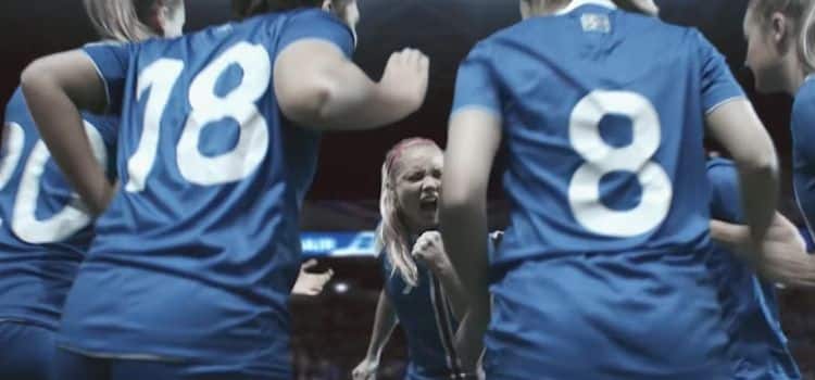 The spectacular Icelandair's advertising for the Icelandic women's football team 5 anuncio icelandair seleccion islandesa 3