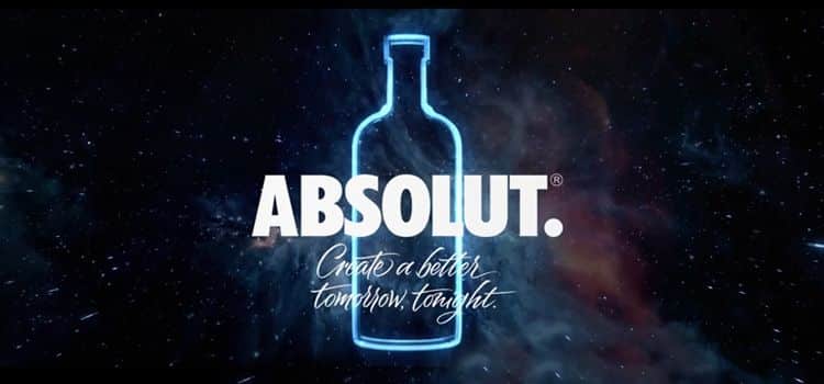 La última campaña de Absolut desnuda a sus trabajadores 6 Spot de Absolut - One Night