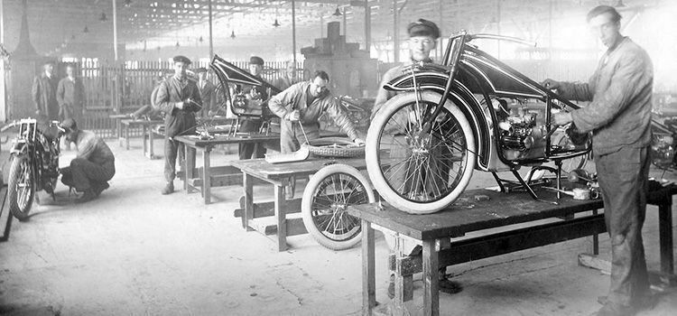 La historia del Logo de BMW 33 Historia BMW