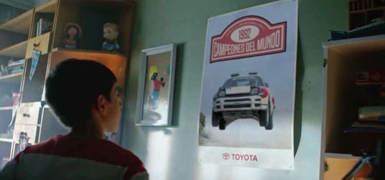 "Conduce como piensas" el nostálgico anuncio de Toyota 2 anuncio de toyota conduce como piensas 01