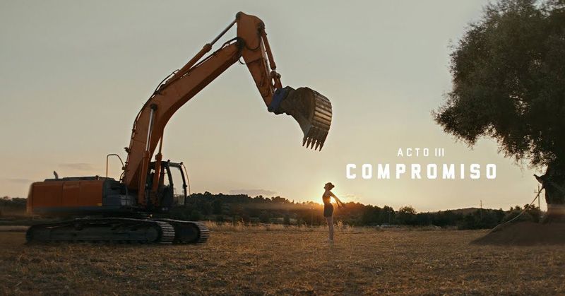 El anuncio de Estrella Damm para este verano nos presenta el acto III 8 anuncio de estrella dam compromiso 01