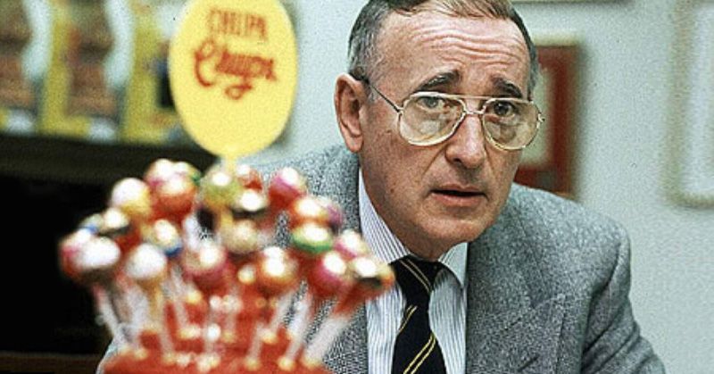 Como Salvador Dalí creó el logo de Chupa Chups 10 enric bernat chupa chups