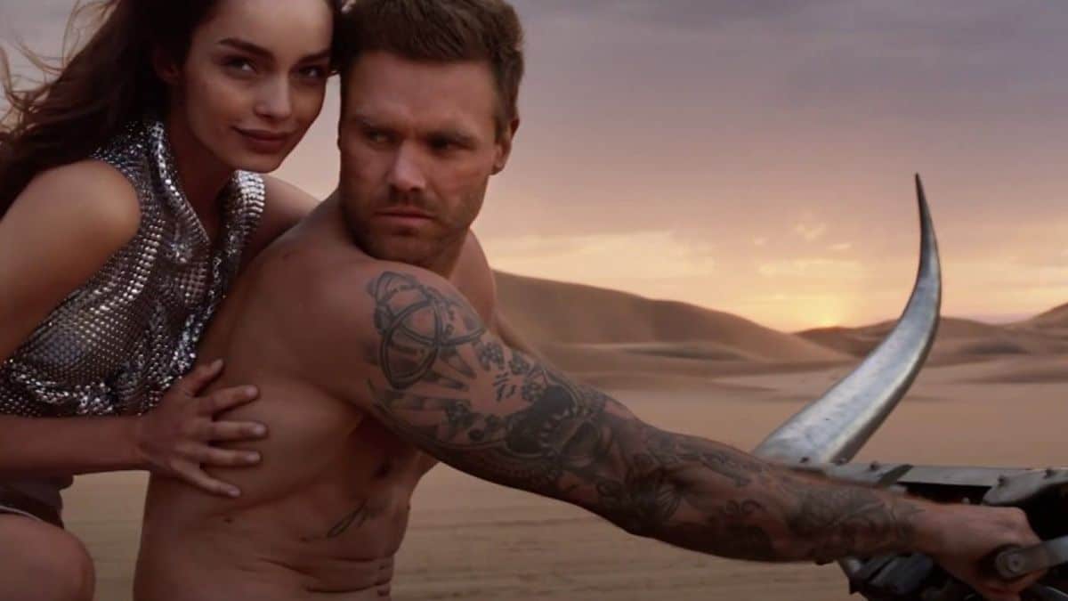 Who is the actor in the advert for Paco Rabanne: Invictus? 4 actor del anuncio de paco rabanne