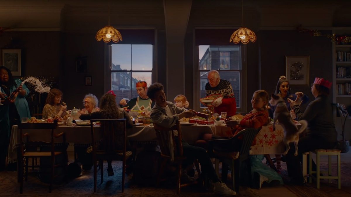 Sainsbury's Christmas advert encourages us to savor Christmas 7 anuncio de navidad de sainsburys 2021 01