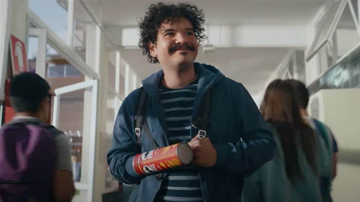El divertido anuncio de Pringles para la Super Bowl: "Stuck In" 5 anuncio de pringles super bowl stuck in 01