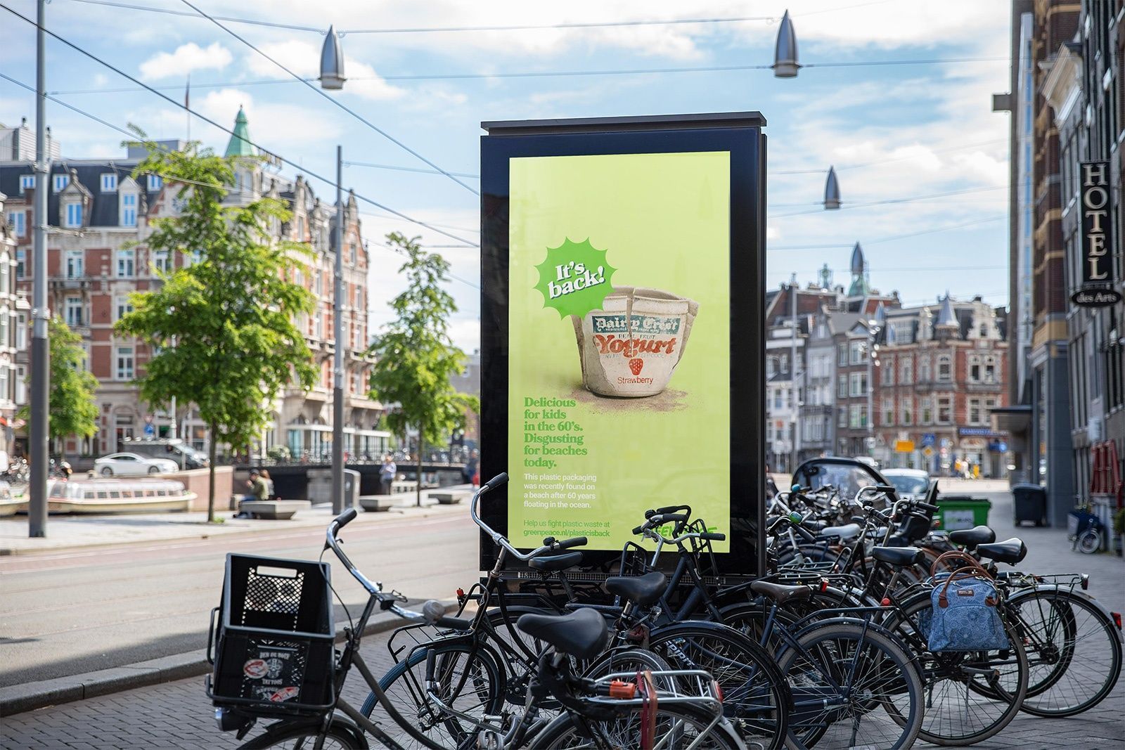 "Plastic is back": Greenpeace warns us that plastic does not disappear 17 Anuncio Greenpeace | Plastic is Back