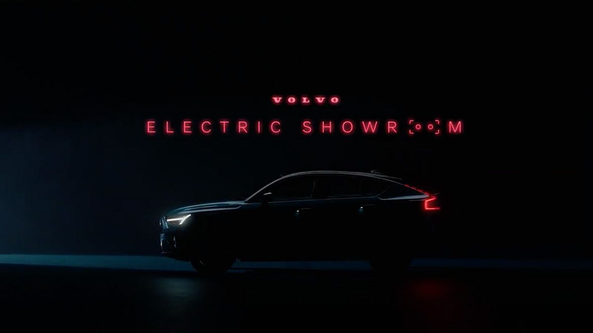 Volvo uses sockets in houses as an interactive experience 3 Volvo utiliza los enchufes | Volvo Electric Showroom