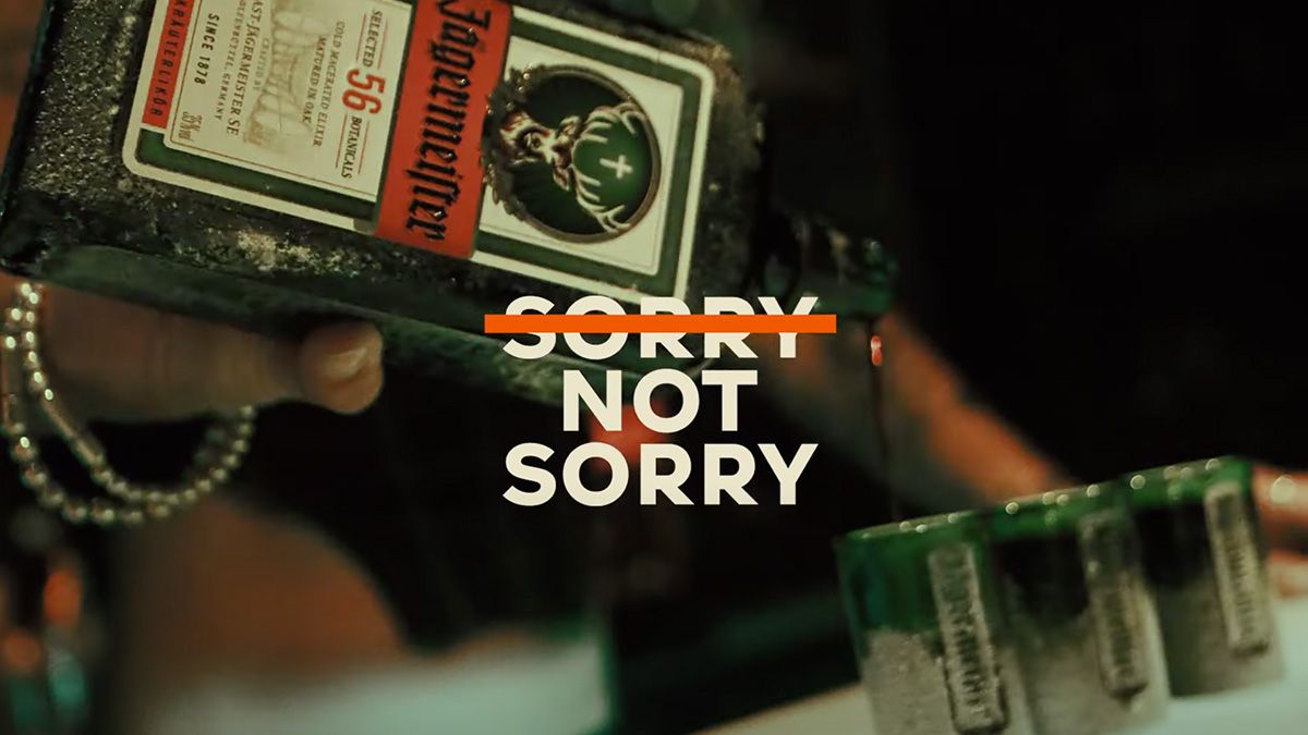 El anuncio de Jägermeister anima a los jóvenes a no pedir perdón 3 anuncio de jagermeister sorry not sorry 01