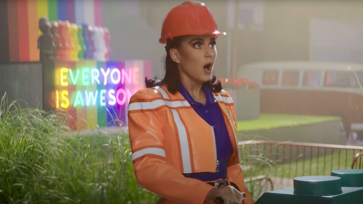 El anuncio de Navidad de Lego con Katy Perry como protagonista 5 anuncio de lego navidad katy perry 01