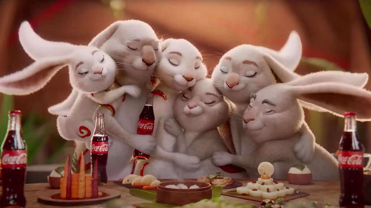 Coca-Cola's emotional commercial for the Chinese New Year 6 anuncio de coca cola celebrating together is magic 01