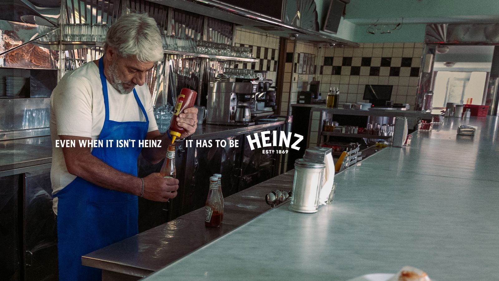 La campaña de Heinz se aprovecha del fraude de los restaurantes 7 campana de heinz ketchup fraud 01