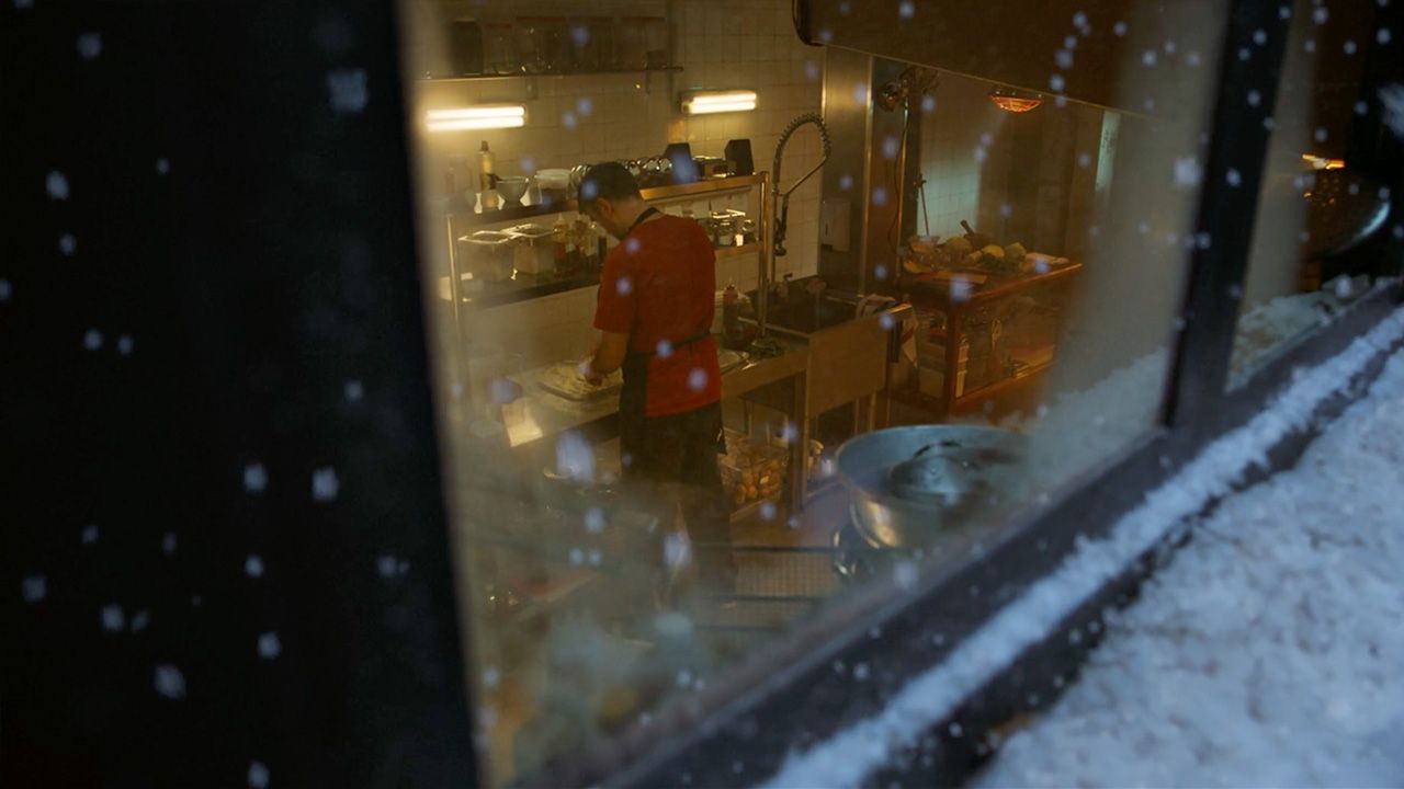 El anuncio de Navidad de KFC ignora las peticiones de sus clientes 3 anuncio de navidad de kfc 2023