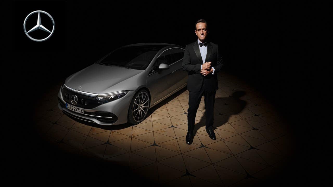 El elegante anuncio de Mercedes-Benz con Roger Federer y Matthew Macfayden 4 anuncio de mercedes benz defining class since 1886