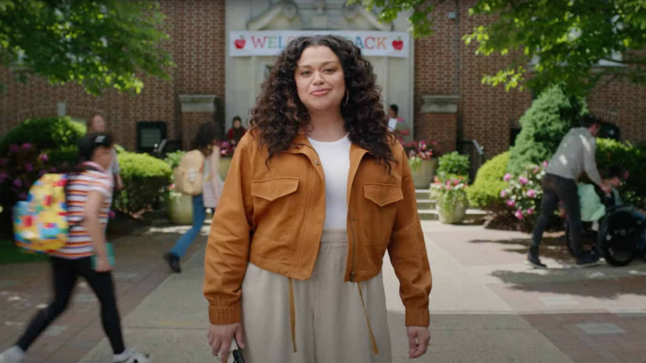 Amazon's advert about back-to-school encourages us to save 4 anuncio de amazon vuelta al cole 2024