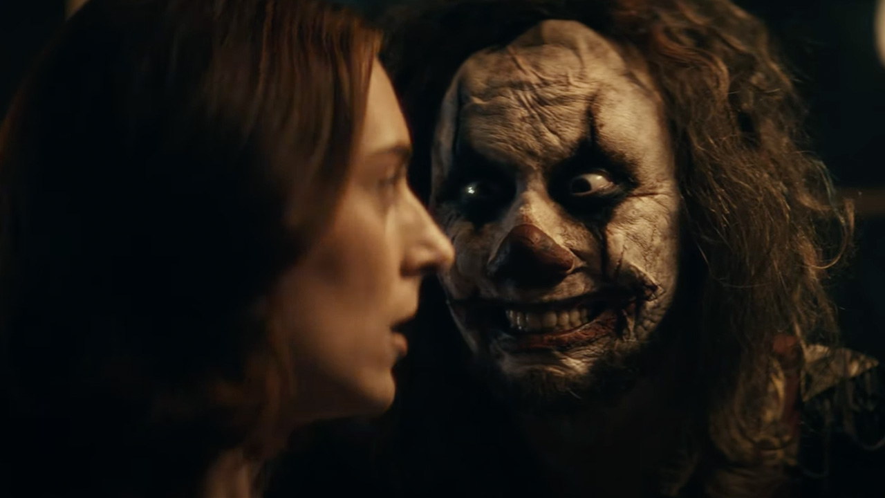 Six Flags advert is a terrifying story for Halloween: "Tick Tick Tick" 1 anuncio de six flags tik tik tik