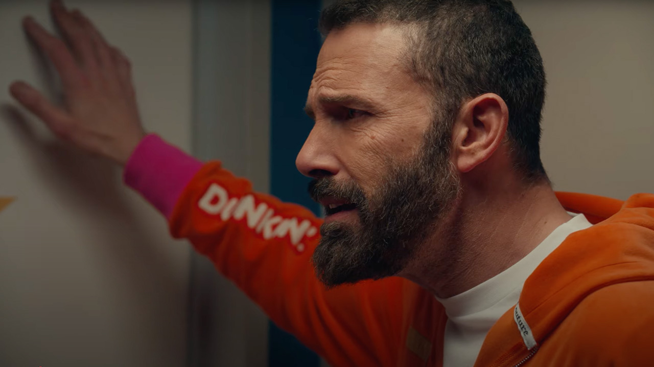 Ben Affleck y su banda vuelven para la Super Bowl en el anuncio de Dunkin' 8 anuncio de dunkin the bean method