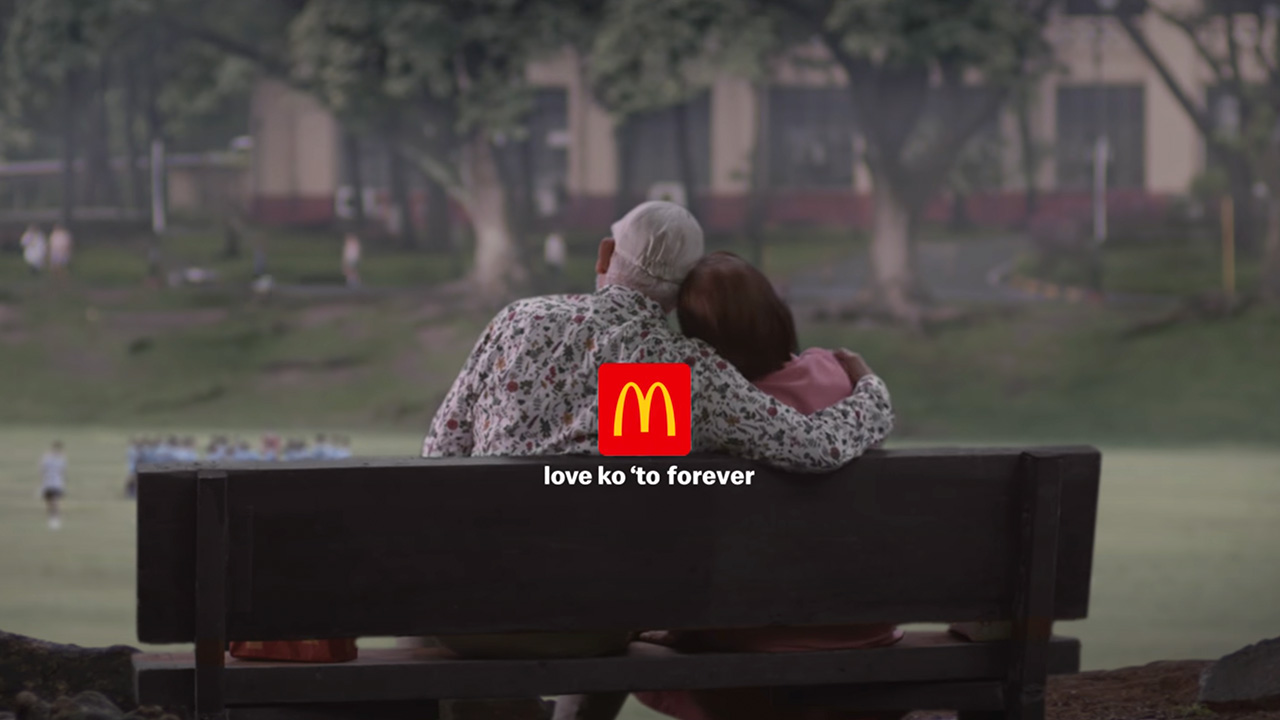 McDonald's advert is an emotional story: "Forever Date" 6 anuncio de mcdonalds forever date