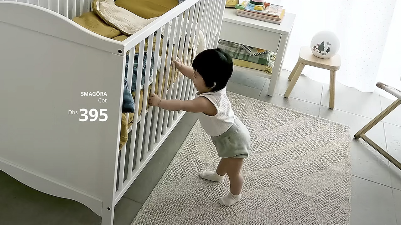 The Ikea advert reaffirms the brand as an essential part of our lives. 3 anuncio de ikea supporting first steps