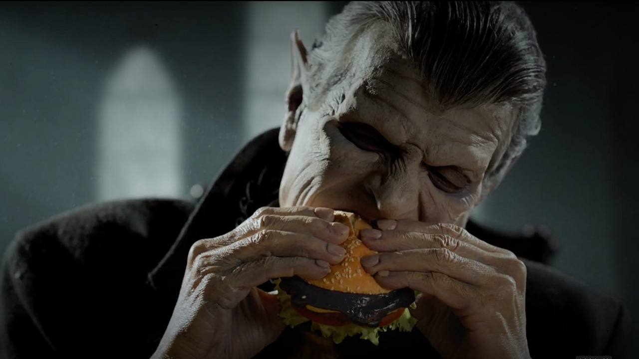 El anuncio de Heinz para Halloween presenta una mayonesa negra 2 anuncio de heinz mayo halloween